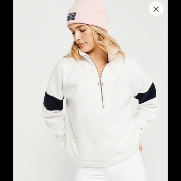 Women’s Abercrombie & Fitch Sherpa - Picture 1 of 4